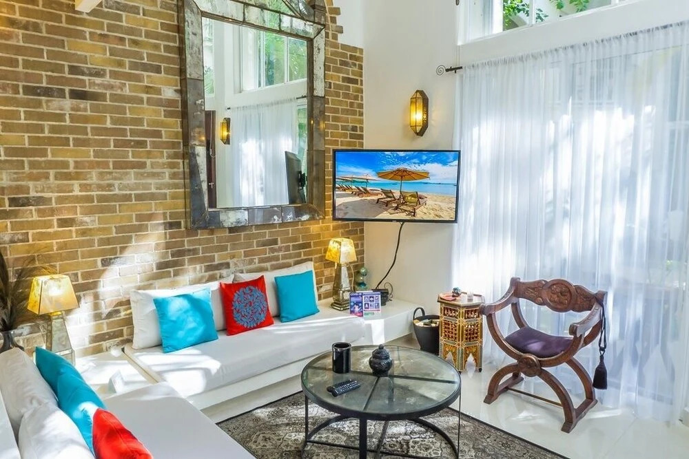 Royal Palms 3 1 Bedroom Condo by RedAwning