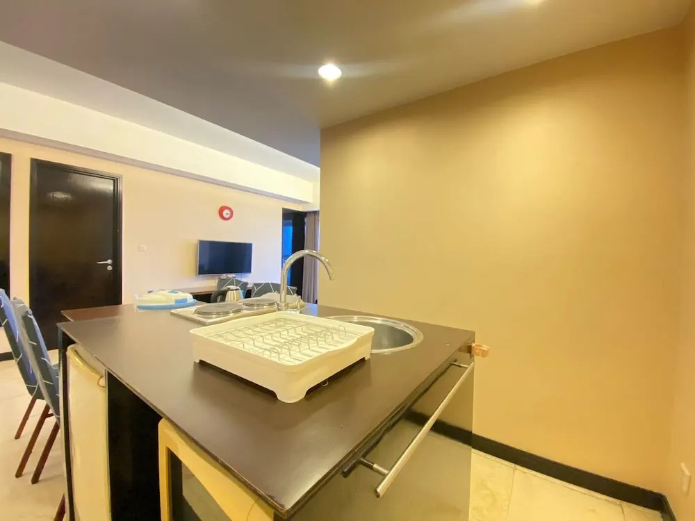 Strategic and Comfortable 2BR at Braga City Walk Apartment By Travelio