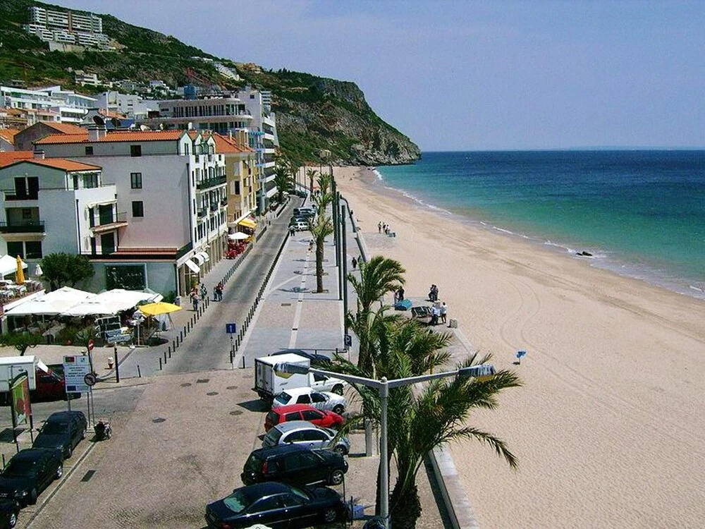 Apartment With 5 Bedrooms In Sesimbra, With Wonderful City View And Wifi