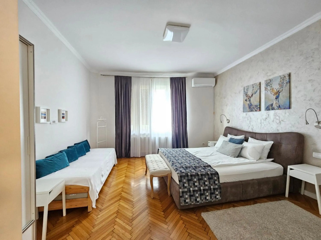 Urban Downtown Apartment