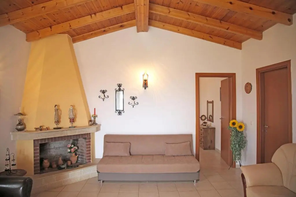 Anna's Family House