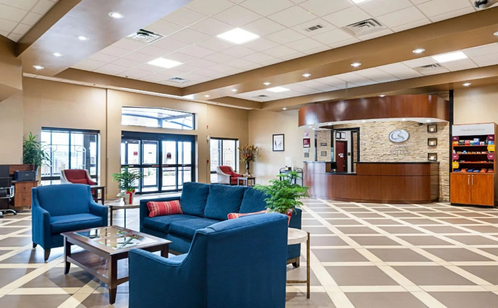 Comfort Suites Batesville