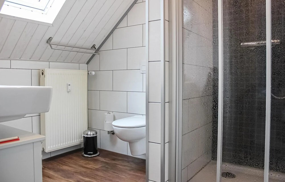 2 Bedroom Amazing Home In Norden