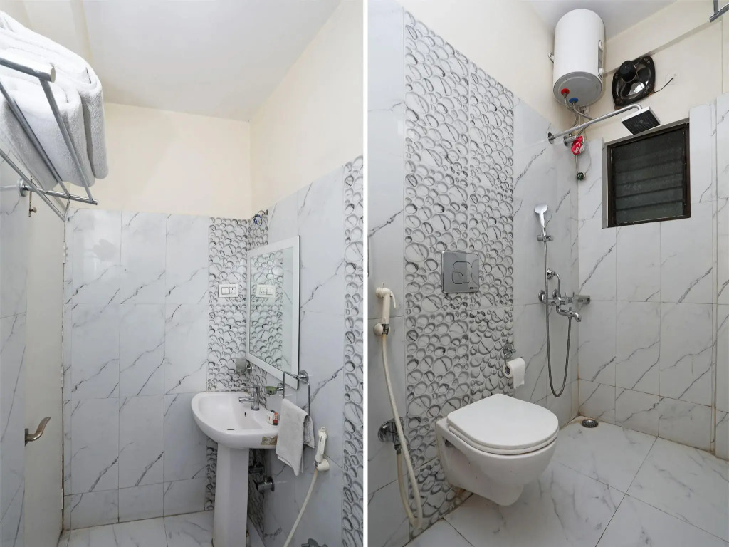OYO 2038 Hotel Green Leaf Regency