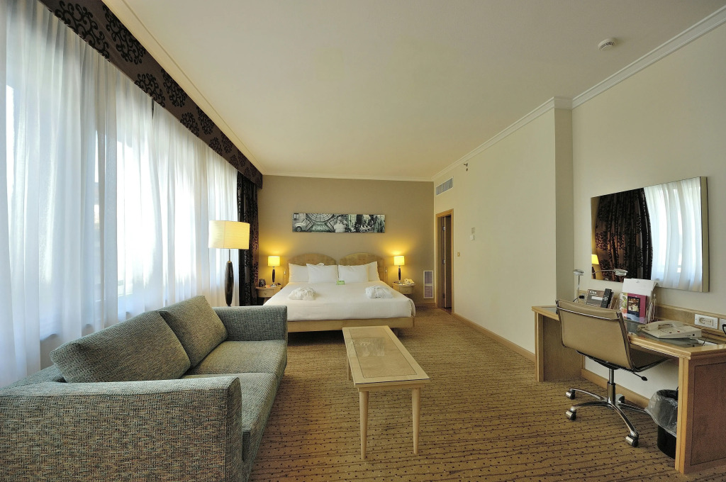Hilton Milan
