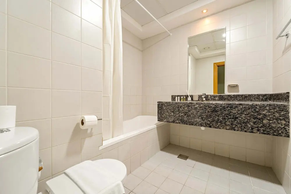 Silkhaus Stylish 2bdr in Mayfair Tower