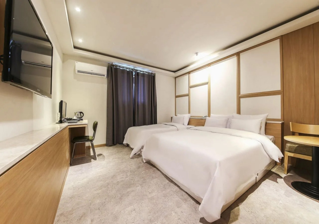 Pyeongtaek Moon Hotel