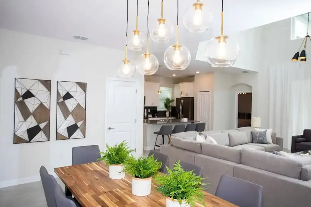 Stunning 5BR Home - Your Dream Getaway