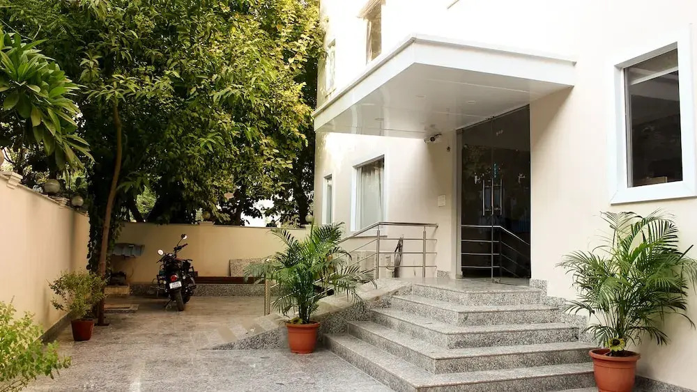 STEPiNN - Ess Kay Ess Villa