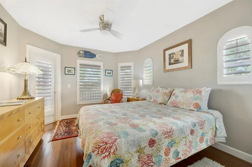 Terra Ceia Private Saltwater Pond Home