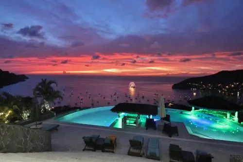 Tropical Hideaway