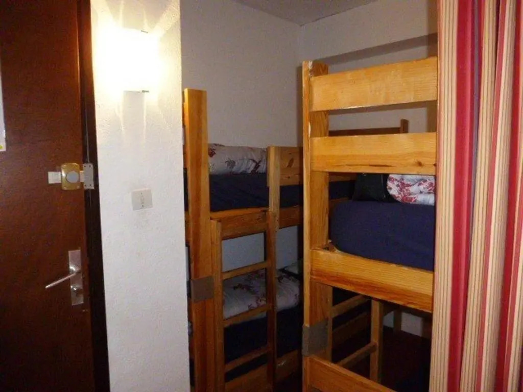 Appartement Arette, 1 pièce, 6 personnes - FR-1-602-27