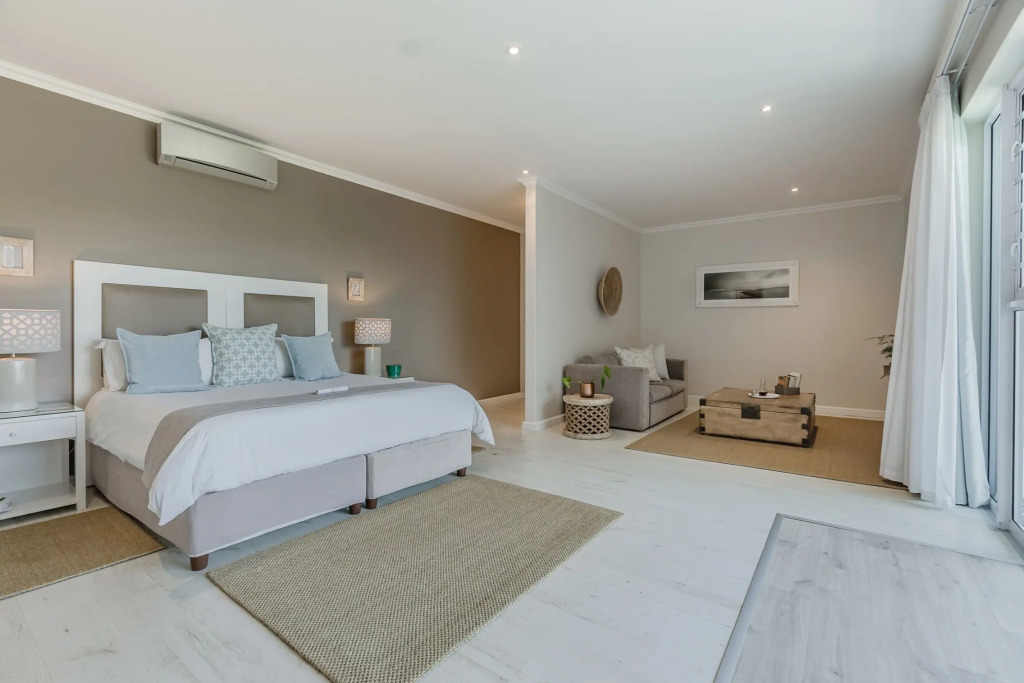 The Robberg Beach Lodge - Lion Roars Hotels & Lodges
