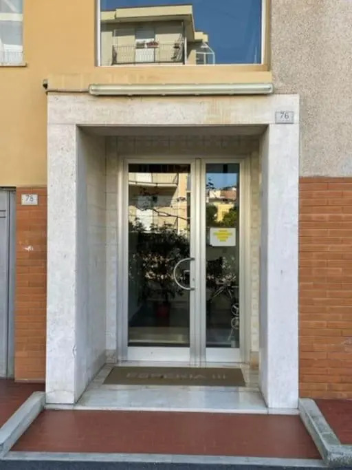 Free parking - 5 Stelle Elegante Suite a 100 mt dal mare