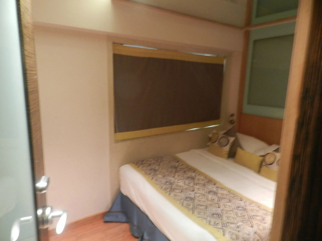 Hotel Bawa Continental Juhu Beach