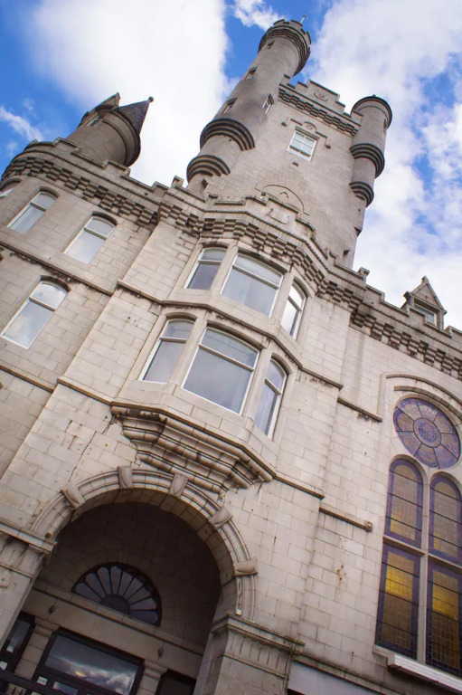 The Hansen Residence - The Citadel