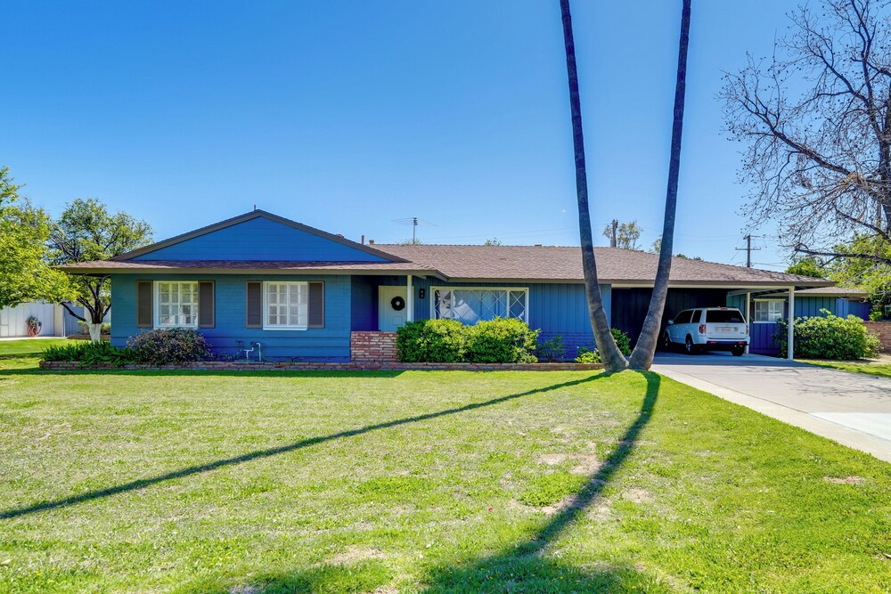 10 Mi to Dtwn Phoenix: Studio w/ Outdoor Kitchen!