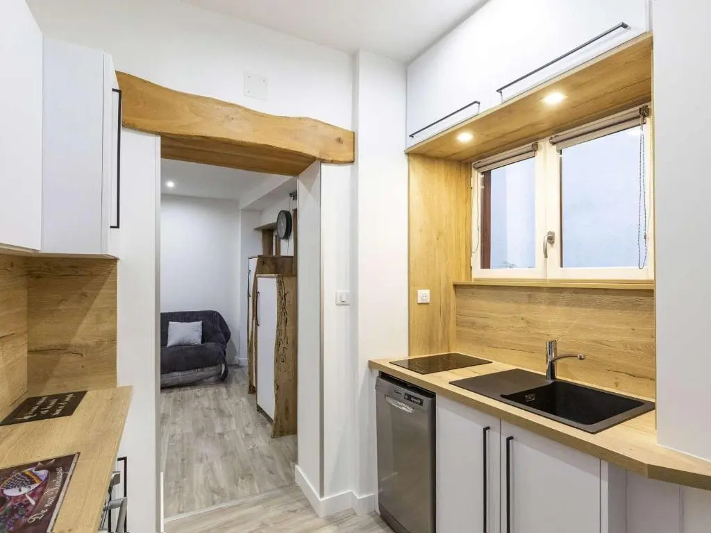 Appartement central 4-6 pers, RDC, bien équipé, proche télécabine et commodités. - FR-1-401-230