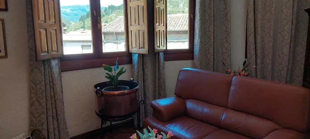 Hosteria Picos De Europa