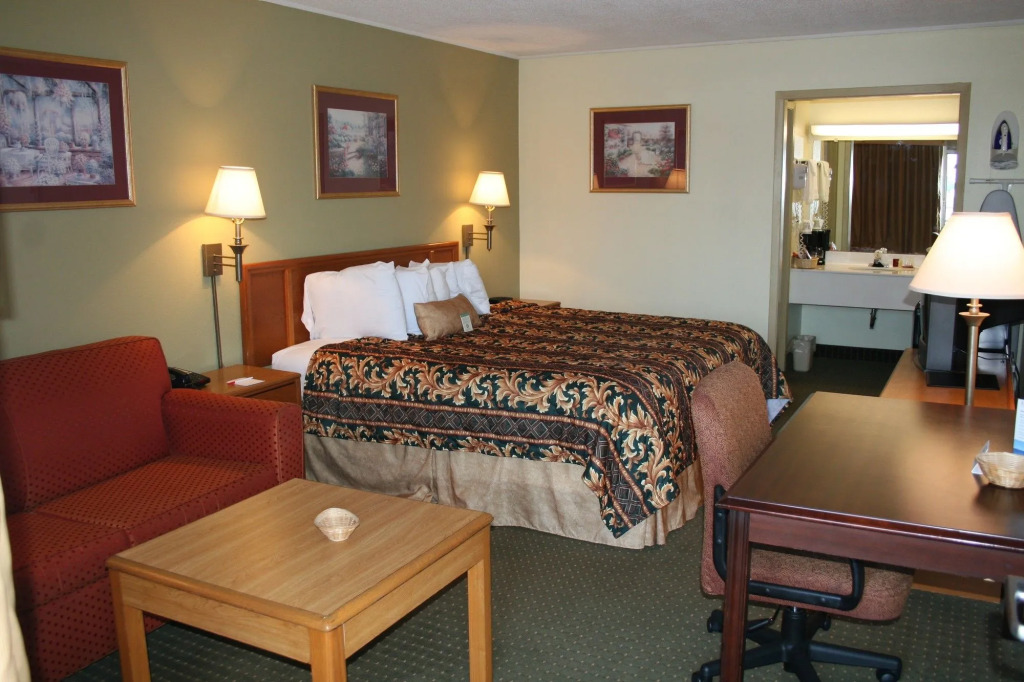 Discovery Inn Lafayette Airport I-10