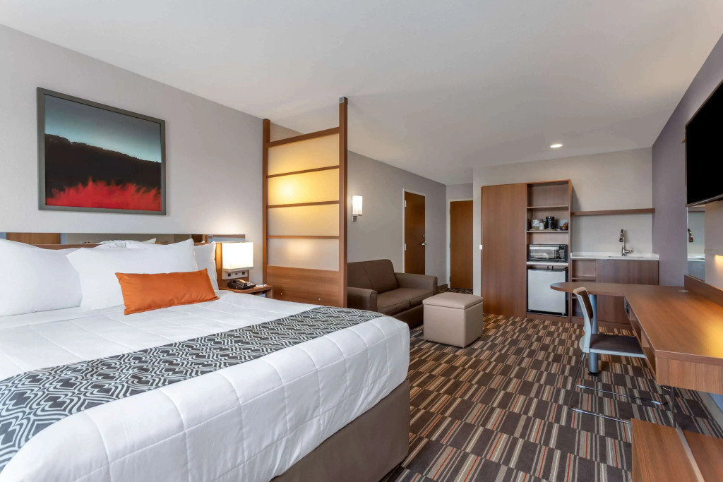Microtel Inn & Suites by Wyndham Niagara Falls