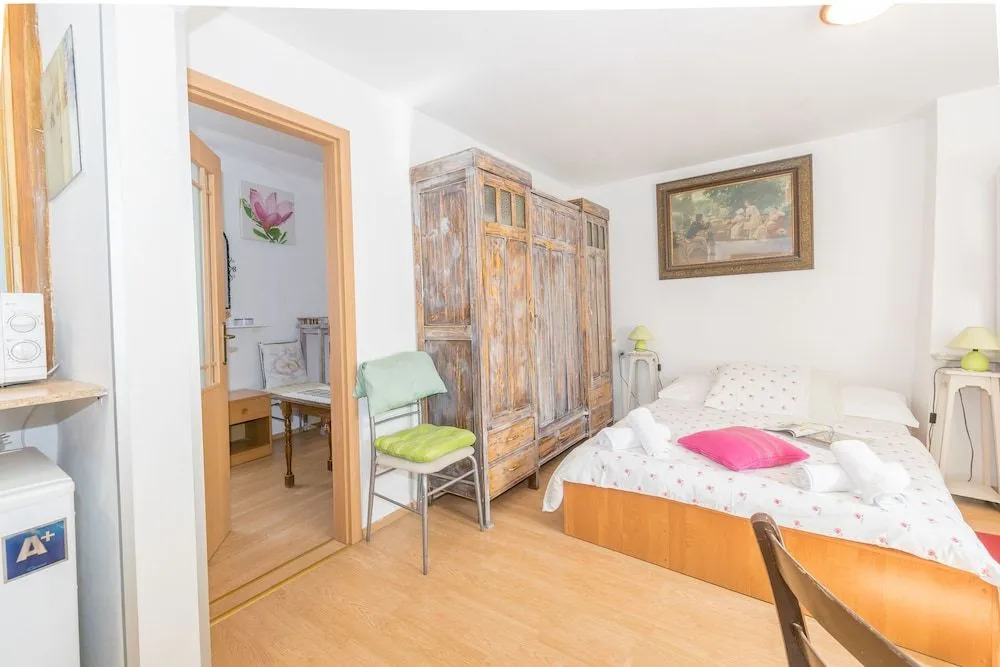Beautiful Rustical Apt Ana in the Heart of Rovinj