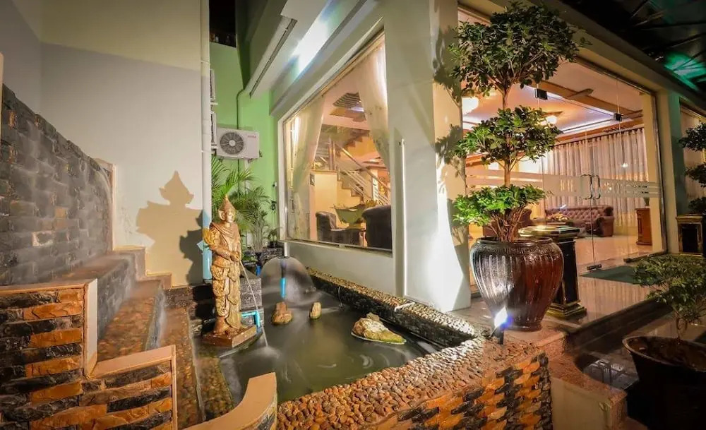 Hotel Wonderland