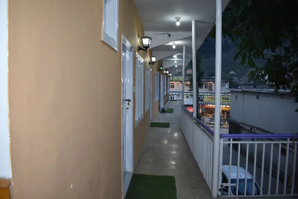 Green City Hotel