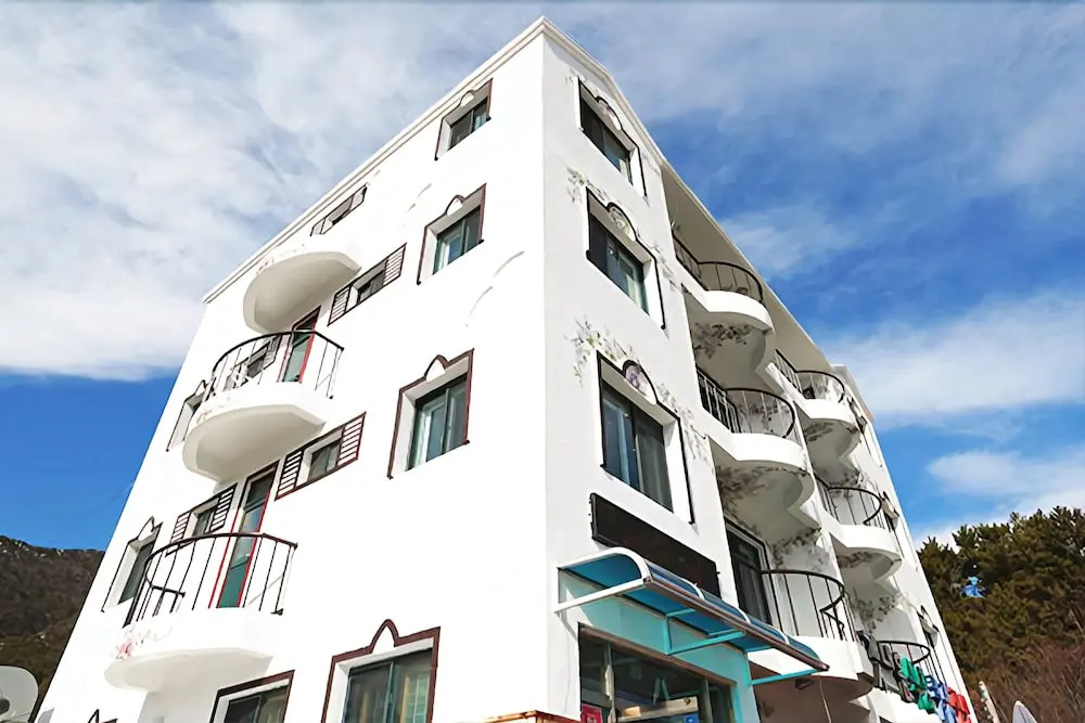 Namhae Ketneum Pension