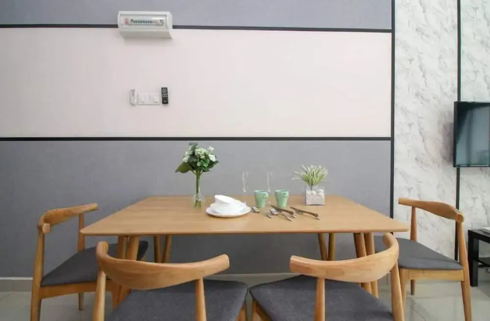 Palazio Serviced Apartment in Mount Austin near Aeon IKEA Toppen HSI