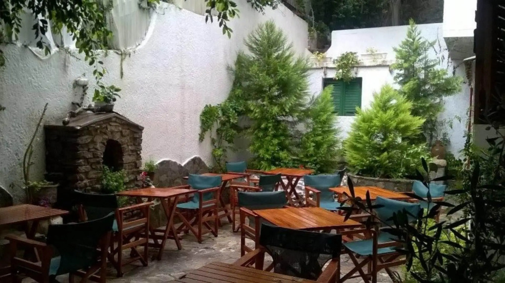 Gioma Hotel