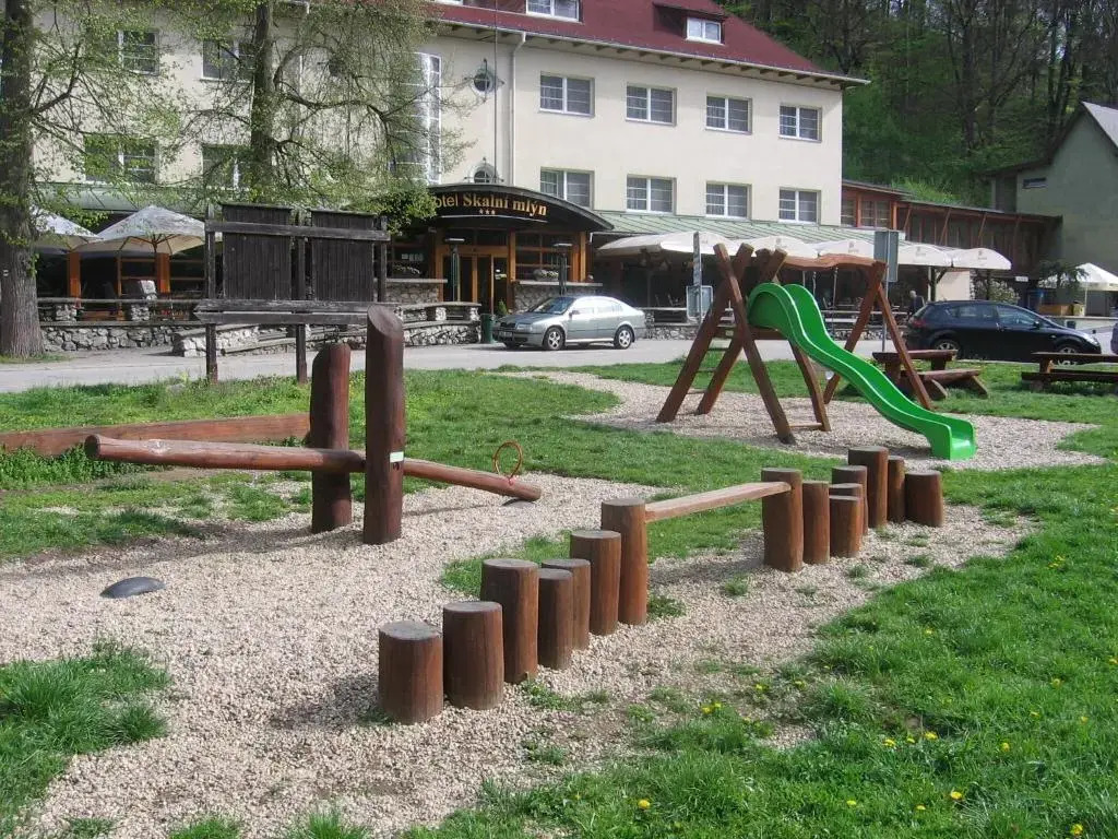 Hotel Skalní Mlýn