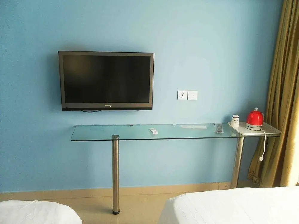 Rongcheng Youdu Express Hotel (Swan Lake Shop)(荣成优度快捷酒店(天鹅湖店）)