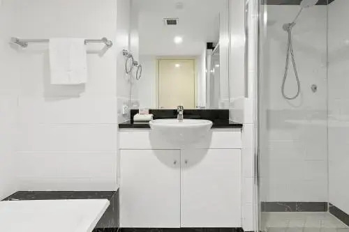 Waterview Beachside Apartment - Palms 2
