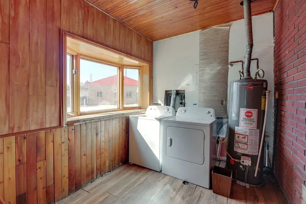 5 Mi to Dtwn Denver: Pet-friendly Home w/ Patio