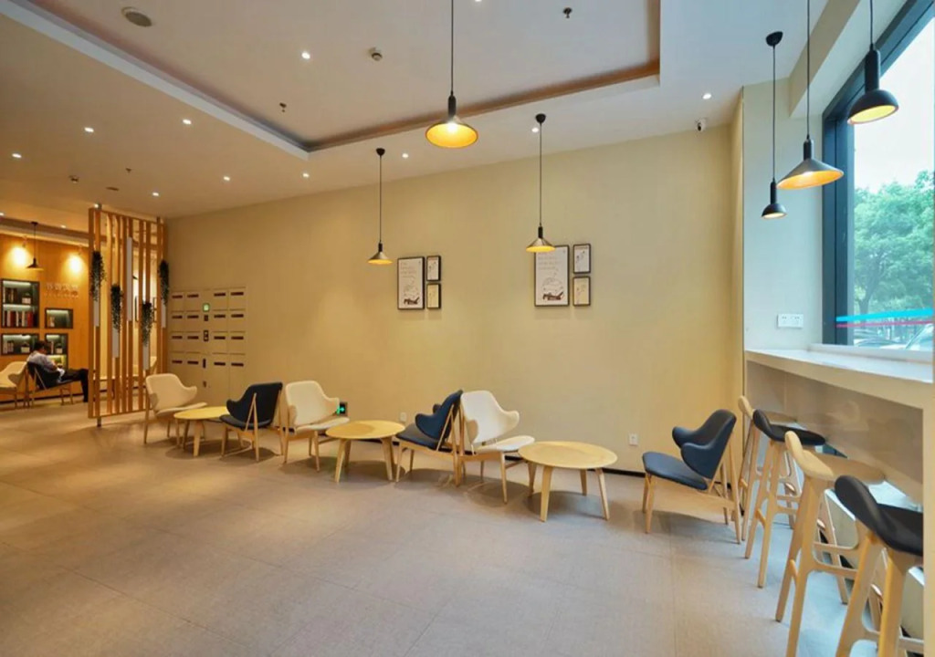 Hanting Hotel (Shanghai New Jinqiao Road)