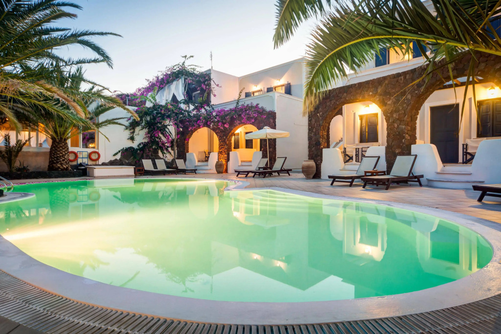 Arion Bay Hotel Santorini