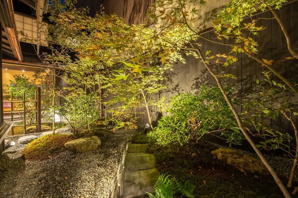 Guesthouse-Hana・Lucky Villa
