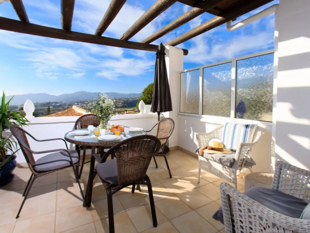 Apartment Via Real Nerja