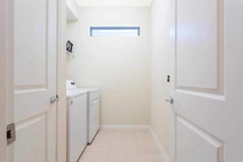 Free Water Park Windsor Island 5BD - 5BA