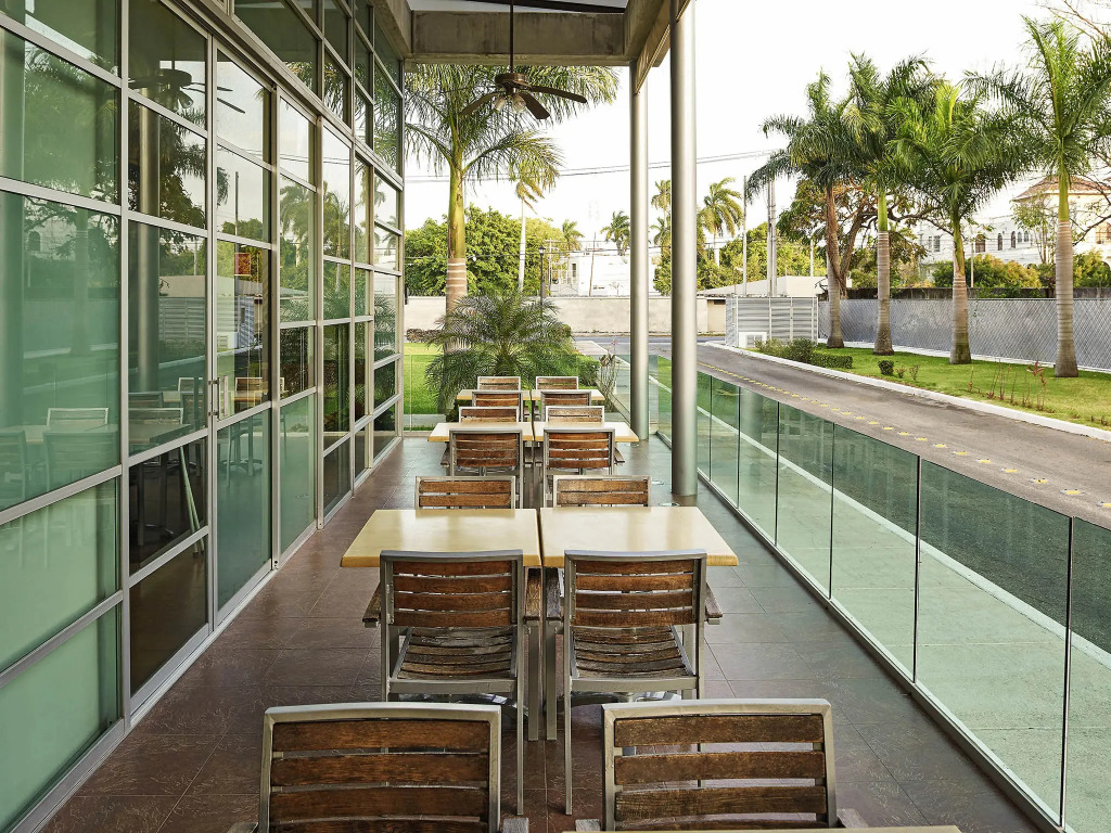 Ibis Merida