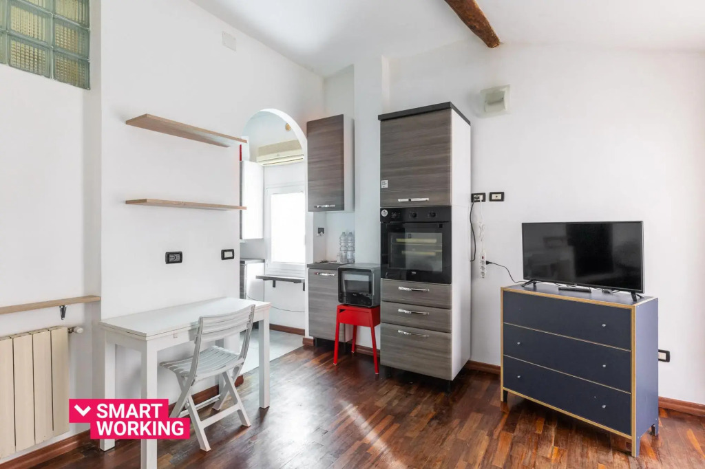 Studio Malcontenti con Terrazzo by Wonderful Italy