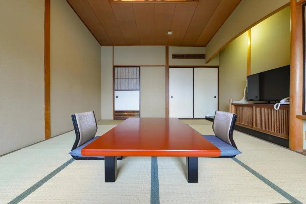 Ooedo Onsen Monogatari Premium Atami
