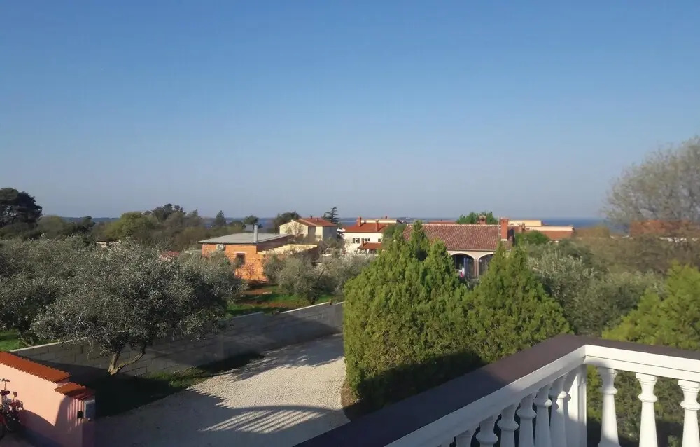 Awesome Home in Peroj With Wifi and 2 Bedrooms