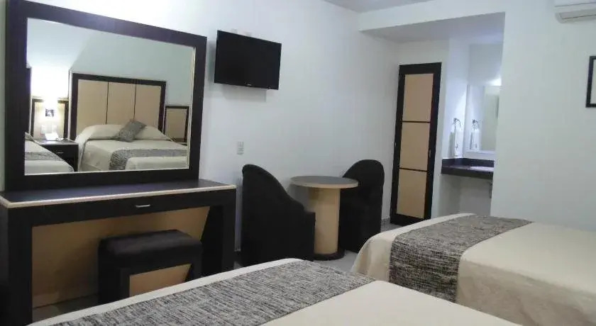 Hotel Gran Via