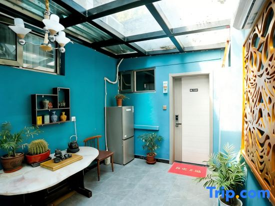Qingting Hotel (Peking University Hospital Beihai North Subway Station)