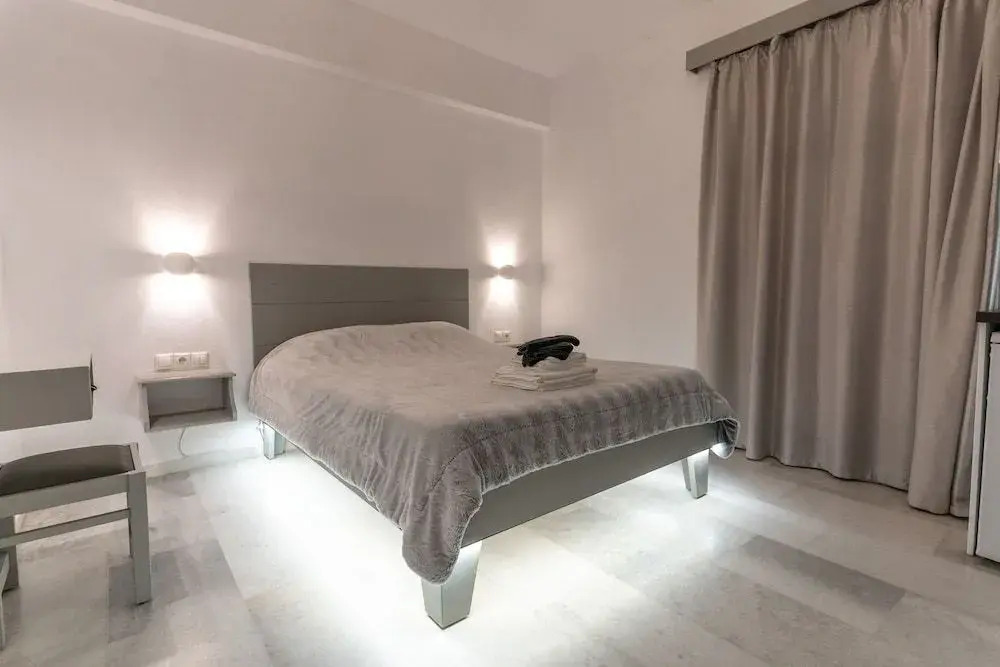 Alpha Studios Naxos