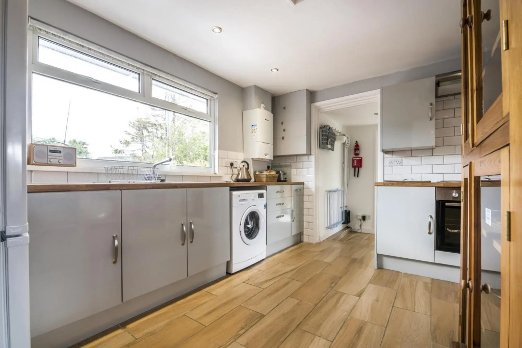 Little Hill - 3 Bedroom Bungalow - Wisemans Bridge