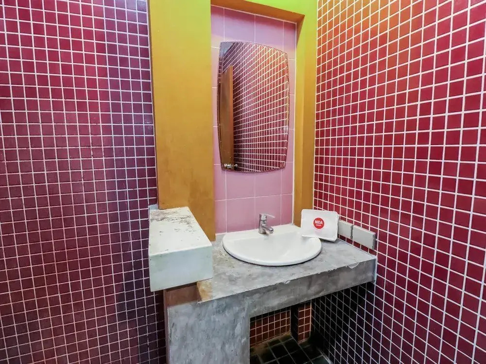 Nida Rooms Mae Nam Diamond Sand