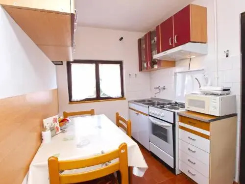 Apartment Rade 1027